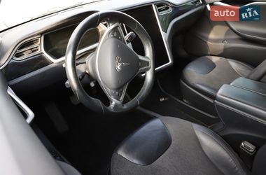 Лифтбек Tesla Model S 2014 в Дрогобыче