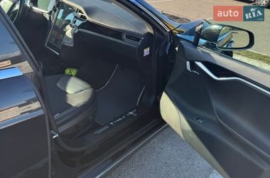 Лифтбек Tesla Model S 2014 в Киеве