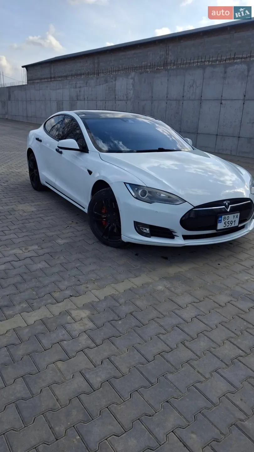 2015 Tesla Model S - мініатюра 2