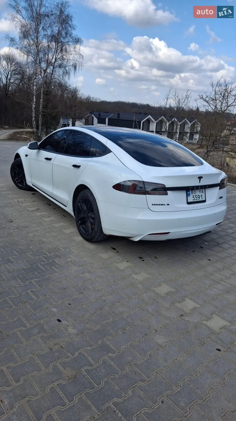 2015 Tesla Model S - мініатюра 4