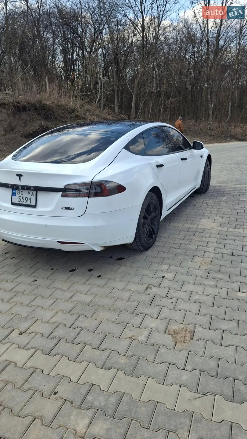 2015 Tesla Model S - мініатюра 5