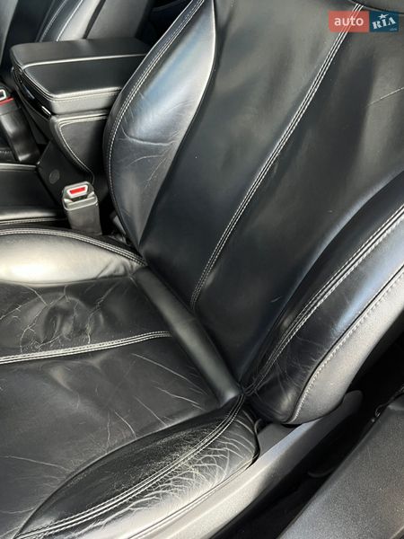 Лифтбек Tesla Model S 2015 в Смыге