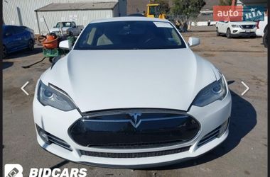 Лифтбек Tesla Model S 2013 в Тернополе