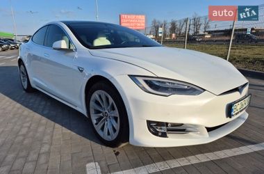 Лифтбек Tesla Model S 2020 в Борисполе