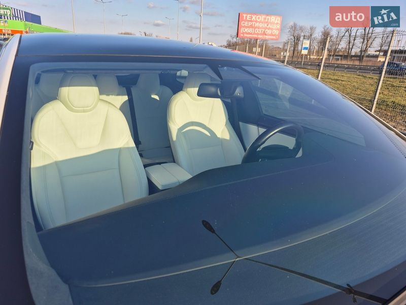Лифтбек Tesla Model S 2020 в Борисполе