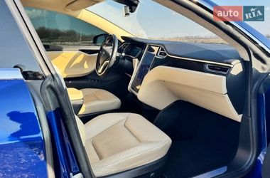 Лифтбек Tesla Model S 2015 в Киеве