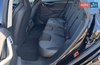 Лифтбек Tesla Model S 2014 в Радехове