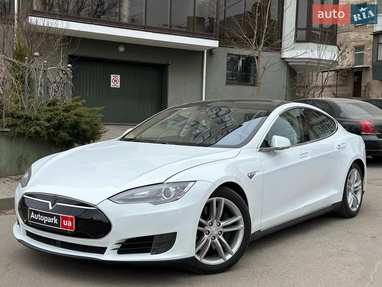 2016 Tesla Model S - мініатюра 28