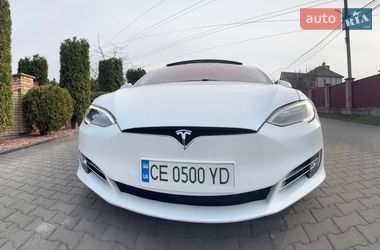 Лифтбек Tesla Model S 2018 в Черновцах