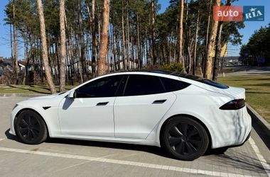 Лифтбек Tesla Model S 2023 в Киеве