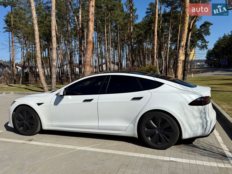 Ліфтбек Tesla Model S 2023 в Києві фото 3 Ліфтбек Tesla Model S 2023 в Києві