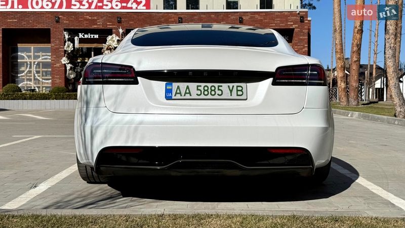 Ліфтбек Tesla Model S 2023 в Києві фото 5 Ліфтбек Tesla Model S 2023 в Києві