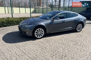 Ліфтбек Tesla Model S 2013 в Житомирі