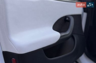 Ліфтбек Tesla Model S 2023 в Ізмаїлі фото 16 Ліфтбек Tesla Model S 2023 в Ізмаїлі