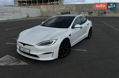 Лифтбек Tesla Model S 2021 в Львове