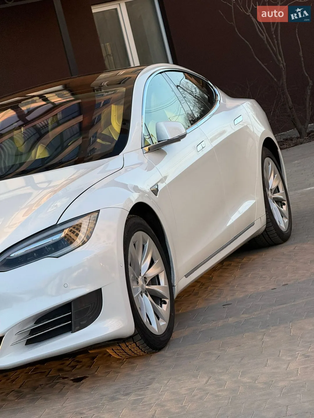 2017 Tesla Model S - мініатюра 2