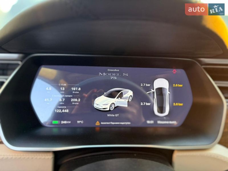 Ліфтбек Tesla Model S 2017 в Дубні