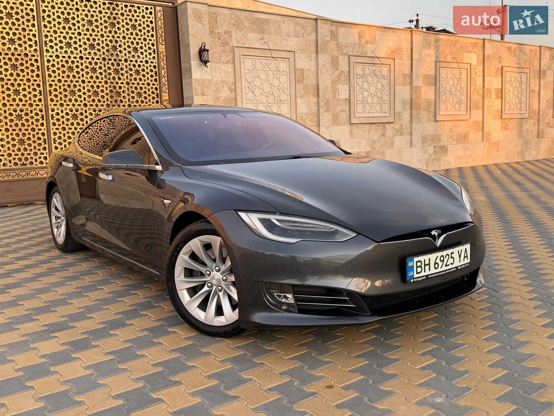 2017 Tesla Model S - мініатюра 15