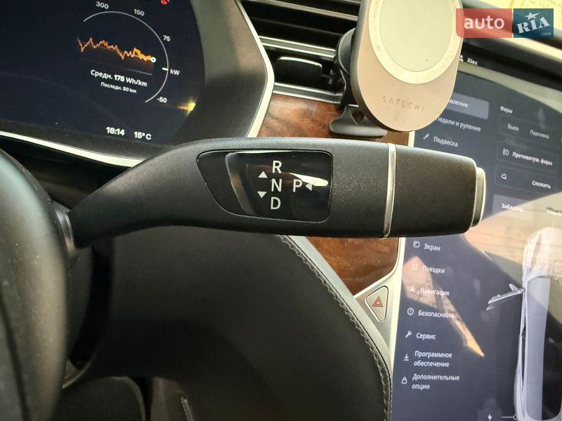 Ліфтбек Tesla Model S 2017 в Одесі