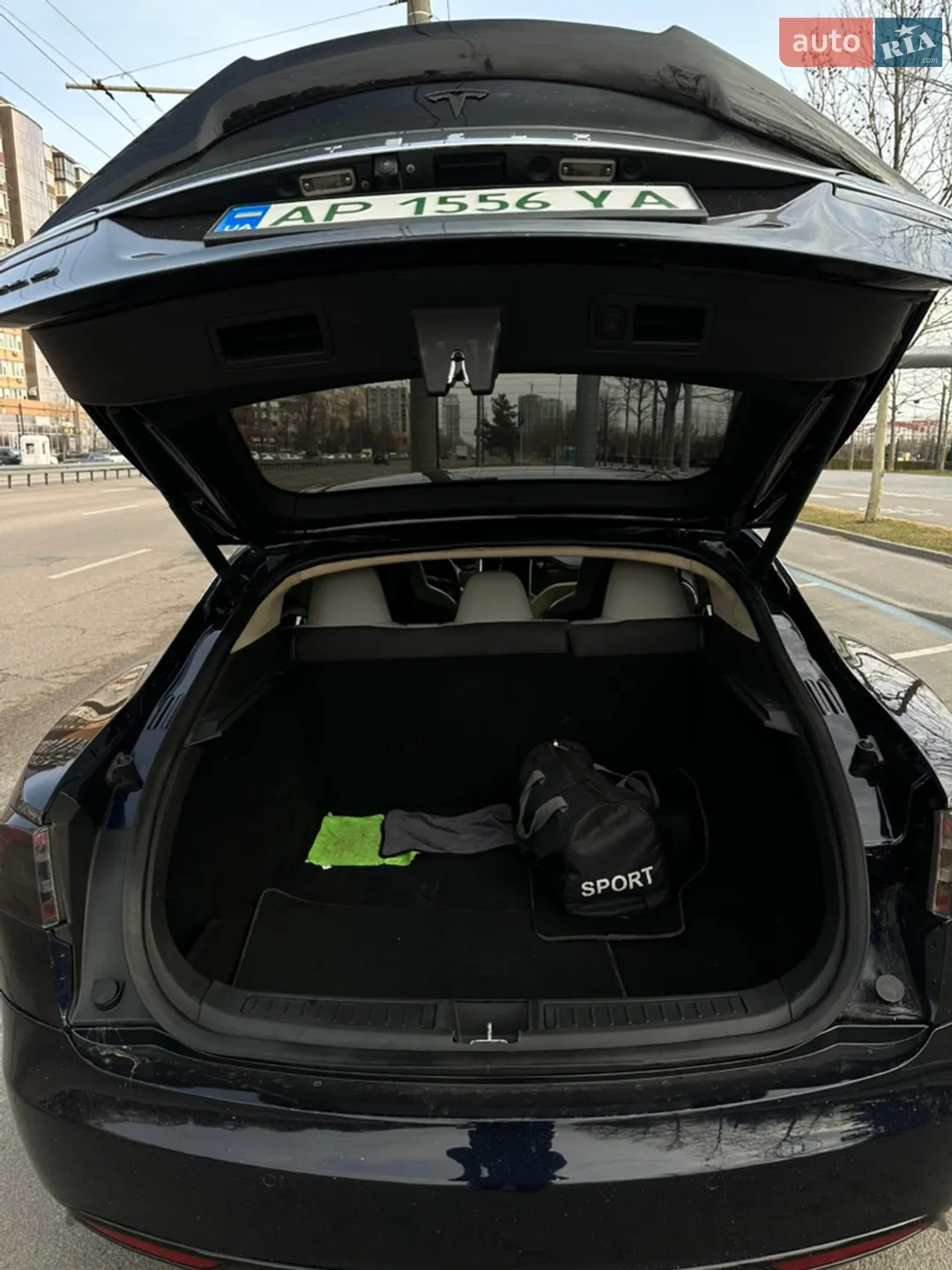 2014 Tesla Model S - мініатюра 15