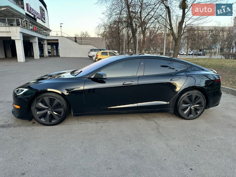 Ліфтбек Tesla Model S 2022 в Києві