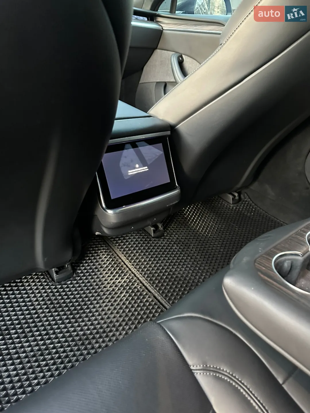2022 Tesla Model S - мініатюра 18