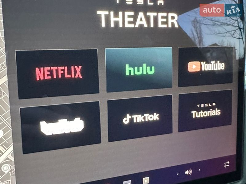 Ліфтбек Tesla Model S 2022 в Києві