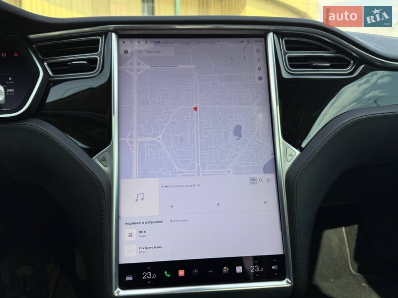 Лифтбек Tesla Model S 2014 в Киеве