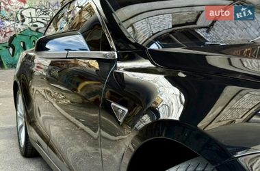 Ліфтбек Tesla Model S 2014 в Одесі