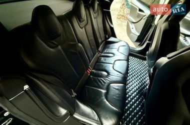 Ліфтбек Tesla Model S 2014 в Одесі