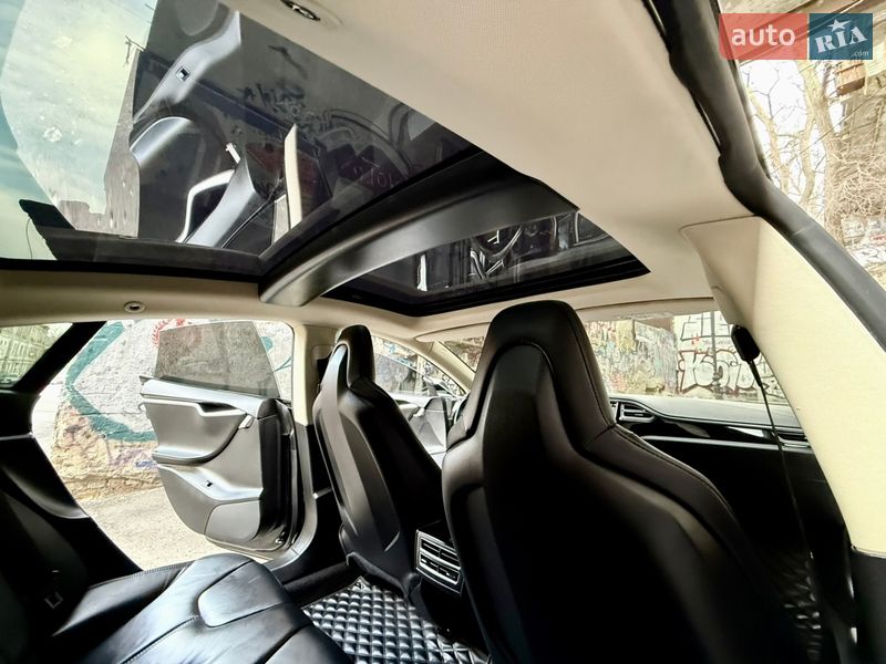 Лифтбек Tesla Model S 2014 в Одессе фото 69 Лифтбек Tesla Model S 2014 в Одессе