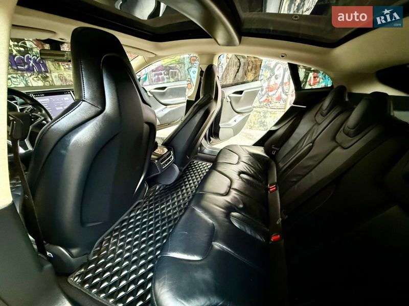 Лифтбек Tesla Model S 2014 в Одессе фото 77 Лифтбек Tesla Model S 2014 в Одессе