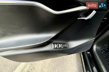 Ліфтбек Tesla Model S 2014 в Одесі