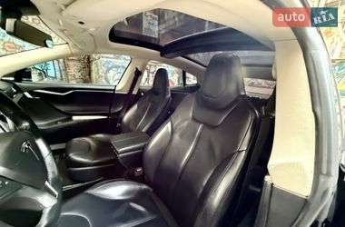 Ліфтбек Tesla Model S 2014 в Одесі