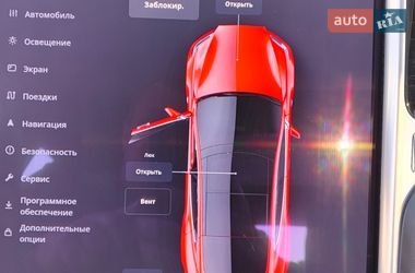 Лифтбек Tesla Model S 2017 в Киеве