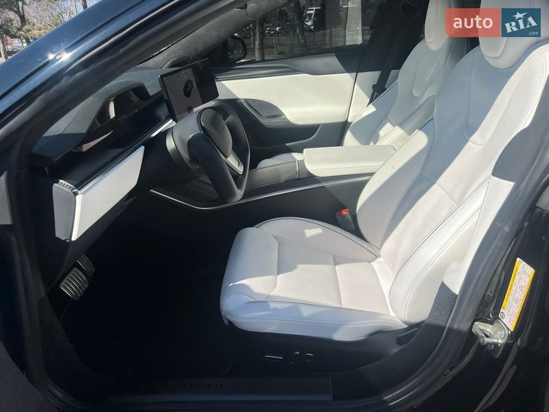 Ліфтбек Tesla Model S 2023 в Одесі