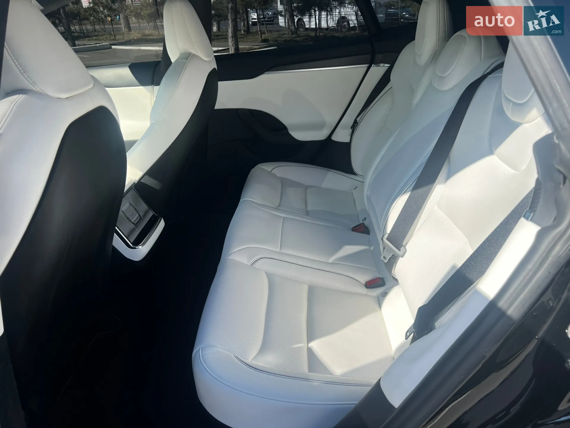 2023 Tesla Model S - мініатюра 8