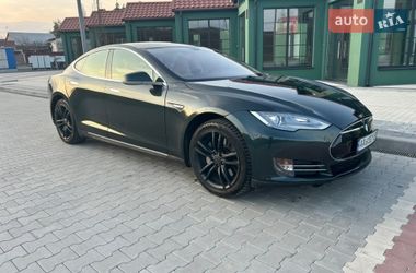 Лифтбек Tesla Model S 2013 в Ирпене
