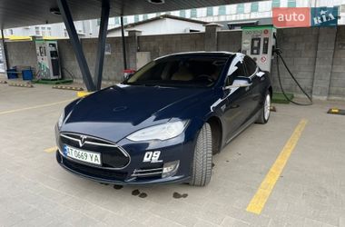 Ліфтбек Tesla Model S 2012 в Івано-Франківську