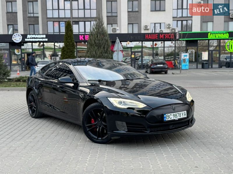 Лифтбек Tesla Model S 2015 в Львове фото 9 Лифтбек Tesla Model S 2015 в Львове