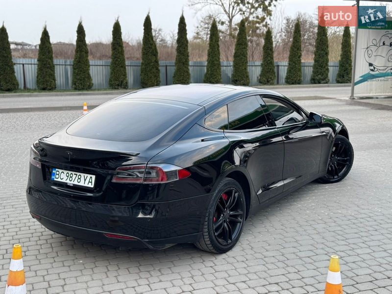Лифтбек Tesla Model S 2015 в Львове фото 26 Лифтбек Tesla Model S 2015 в Львове