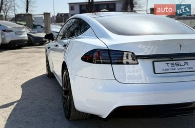 Лифтбек Tesla Model S 2022 в Виннице