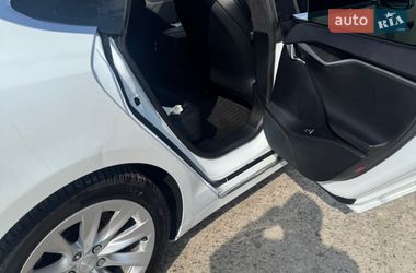 Ліфтбек Tesla Model S 2018 в Софіївській Борщагівці