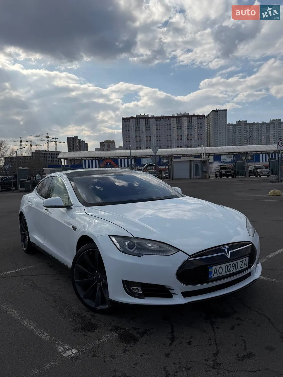 2013 Tesla Model S - мініатюра 2