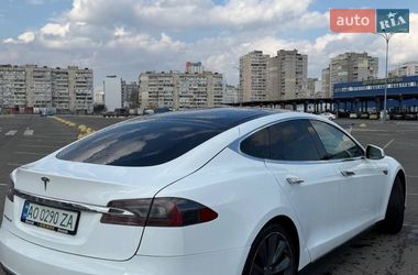 Лифтбек Tesla Model S 2013 в Киеве