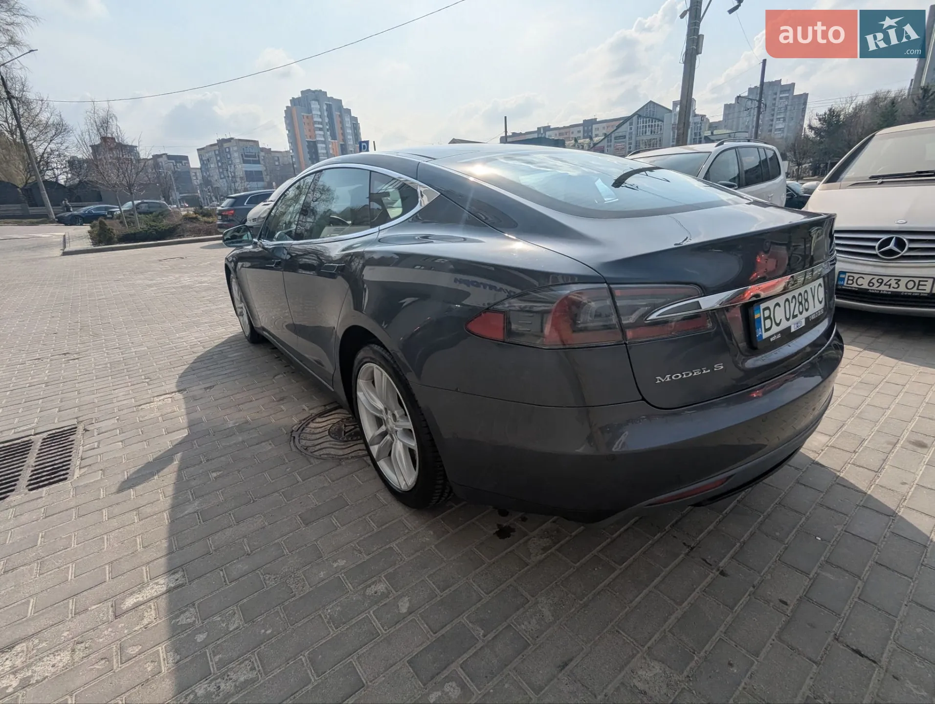 2015 Tesla Model S - мініатюра 13