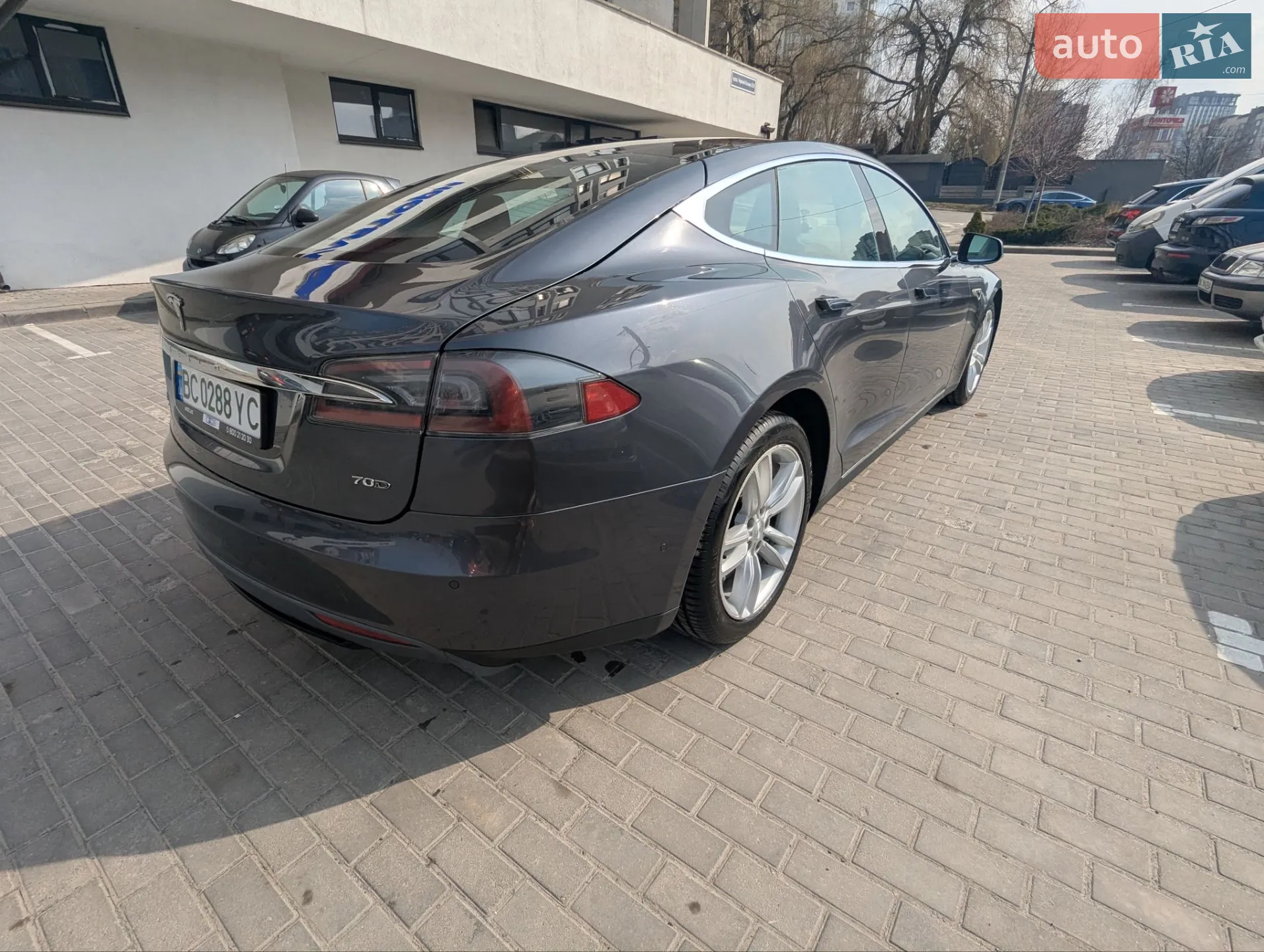 2015 Tesla Model S - мініатюра 11