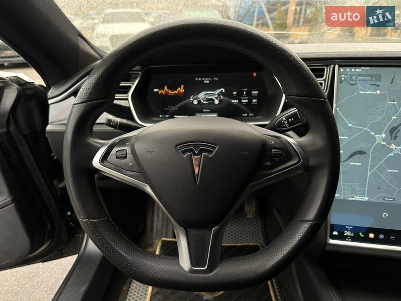 Лифтбек Tesla Model S 2014 в Харькове фото 26 Лифтбек Tesla Model S 2014 в Харькове