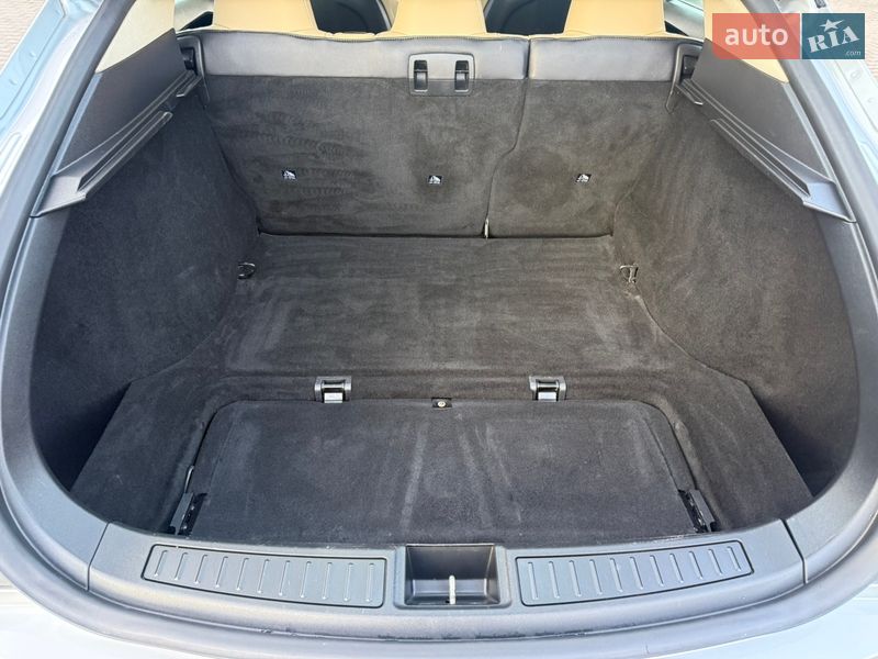 Ліфтбек Tesla Model S 2014 в Рівному фото 45 Ліфтбек Tesla Model S 2014 в Рівному