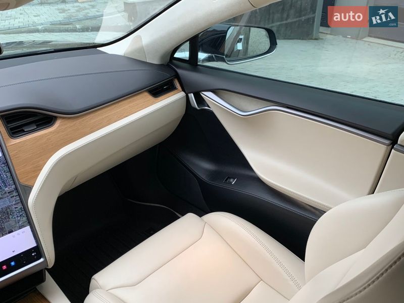 Лифтбек Tesla Model S 2019 в Яворове фото 8 Лифтбек Tesla Model S 2019 в Яворове